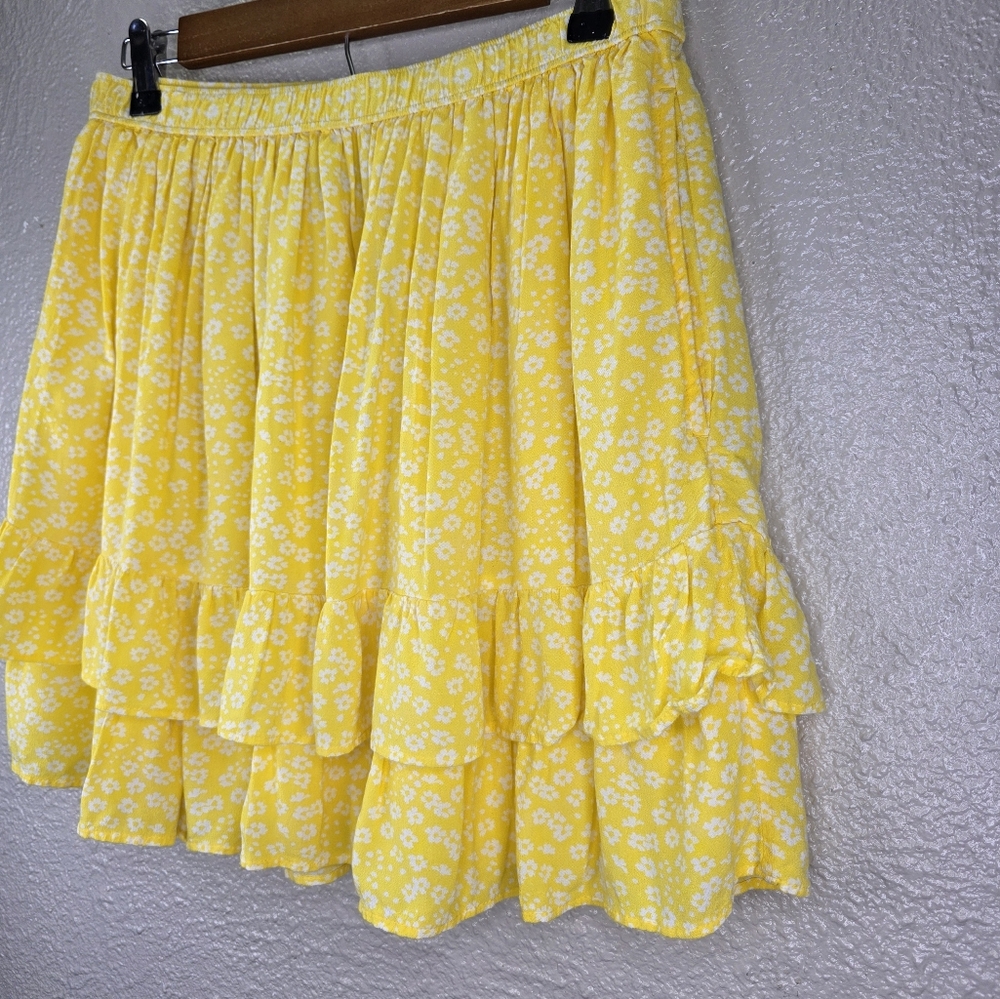Ambercrombie & Fitch Yellow White Floral Ruffle Mini Skirt Size M - Picture 4 of 13